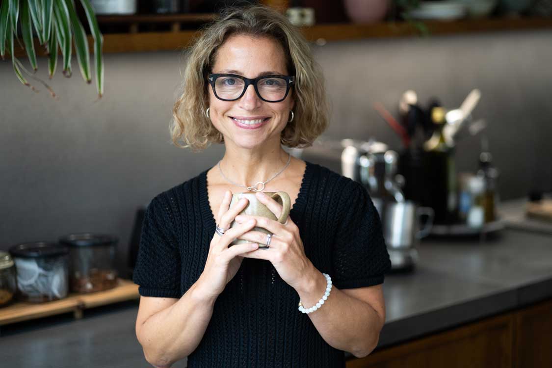 Buffy in the kitchen